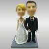 Young Couples bobble head dolls