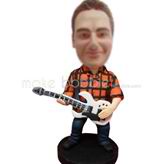 homme personnalisé avec figurines de guitare