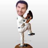 Personalized custom smiling baseball pitcher bobblehead 