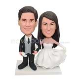 Customized wedding bobblehead 