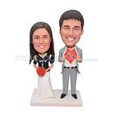 Customized funny young couple bobblehead 