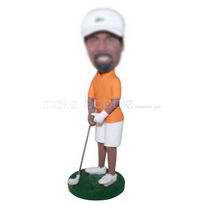 homme en chemise orange, jouer au golf personnalisés figurines à manches courtes