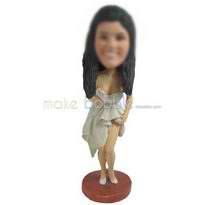 femme sexy en robe figurines personnalisées 